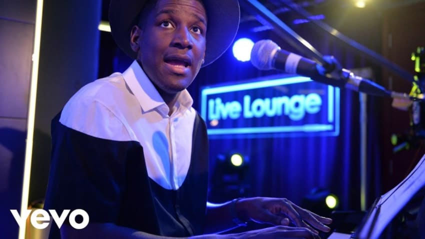 Labrinth - Shake It Off (Taylor Swift cover in the Live Lounge)