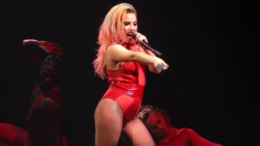 Lady Gaga - Paparazzi  (Wells Fargo Center) Philadelphia,Pa 9.10.17