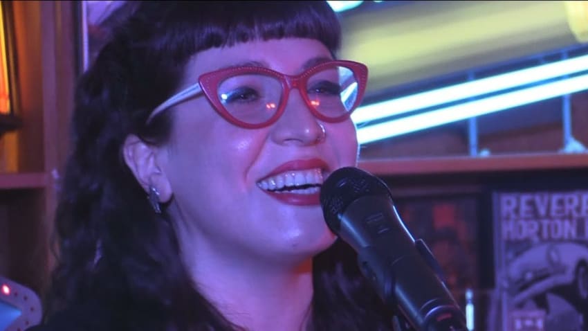 Lara Hope and The Ark-Tones: "I'm The One" Live 5/21/17 Richmond, IN