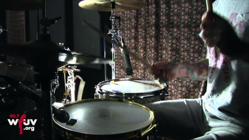 Los Campesinos! - "What Death Leaves Behind" (Live at WFUV)