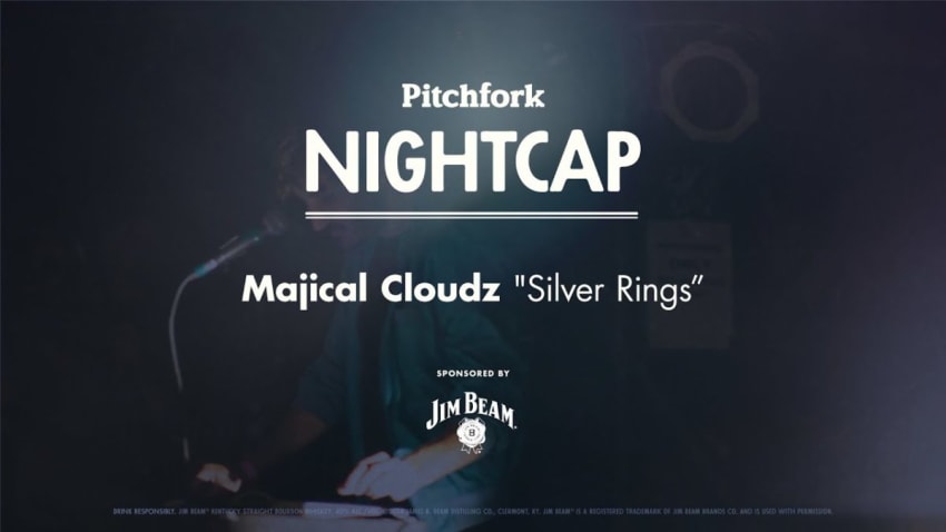 Majical Cloudz Performs "Silver Rings"
