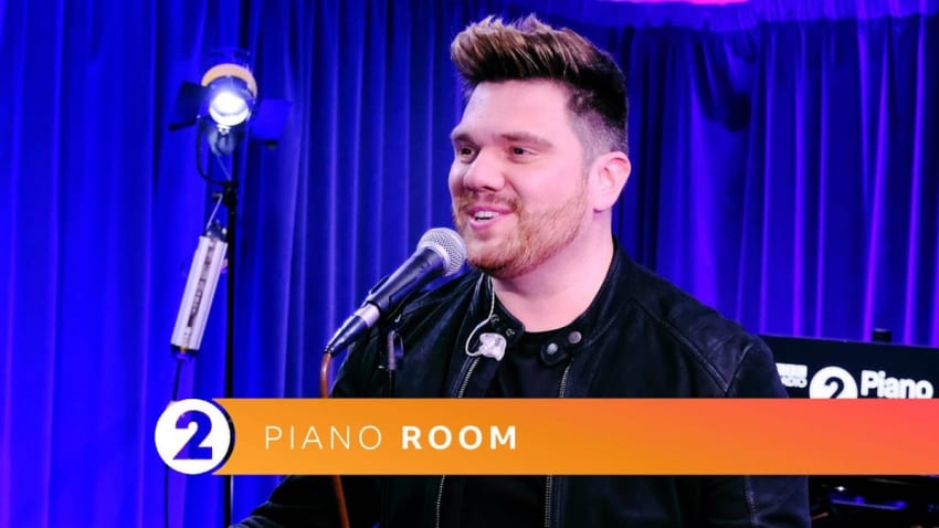 Mark Kingswood - Strong  Radio 2 Piano Room