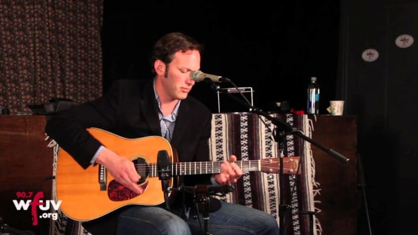 Milton - "Nashville Sun" (Live at WFUV)