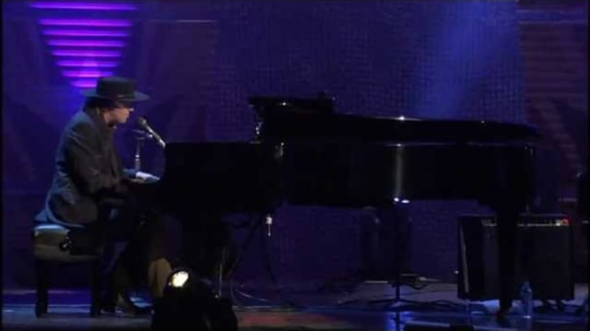 Neil Young - When God Made Me (Live at Farm Aid 2005)