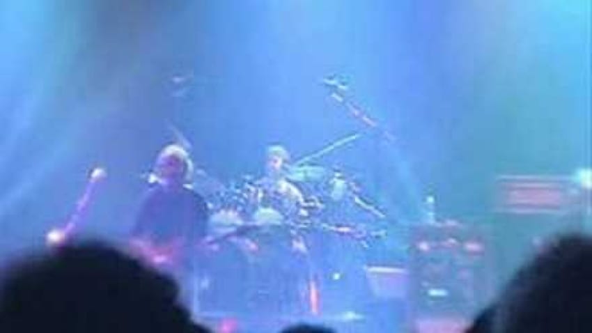 Phish - 01.03.03 - Birds of a Feather