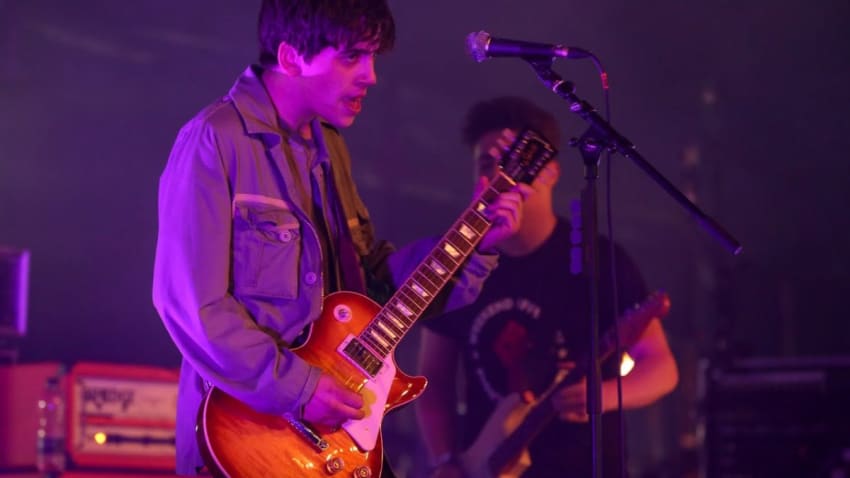 Pretty Vicious - Cave Song (Glastonbury 2015)