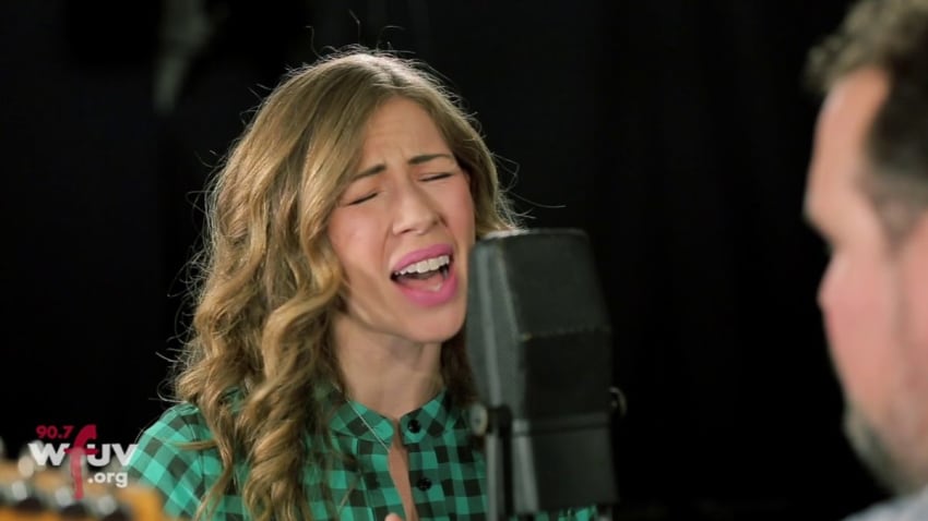 Rachael & Vilray - "Let's Make Love On This Plane" (Live at WFUV)