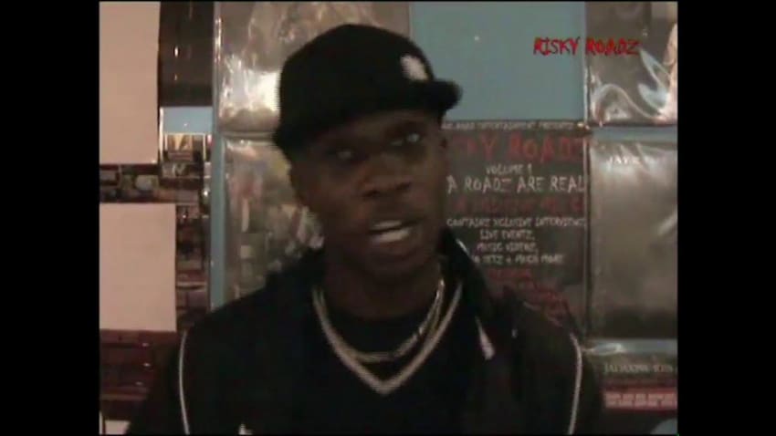 Roachee - Roll Deep - freestyle | The Best of Risky Roadz