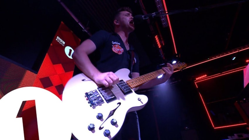 Royal Blood - I Only Lie When I Love You in the Live Lounge