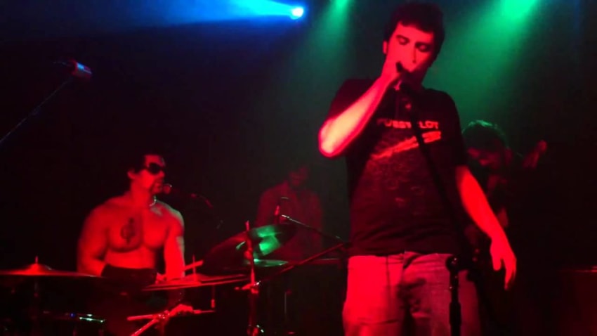 Shemale Fiesta - Debra (Beck cover) 11/13/10 Lexington, KY @ Cosmic Charlies