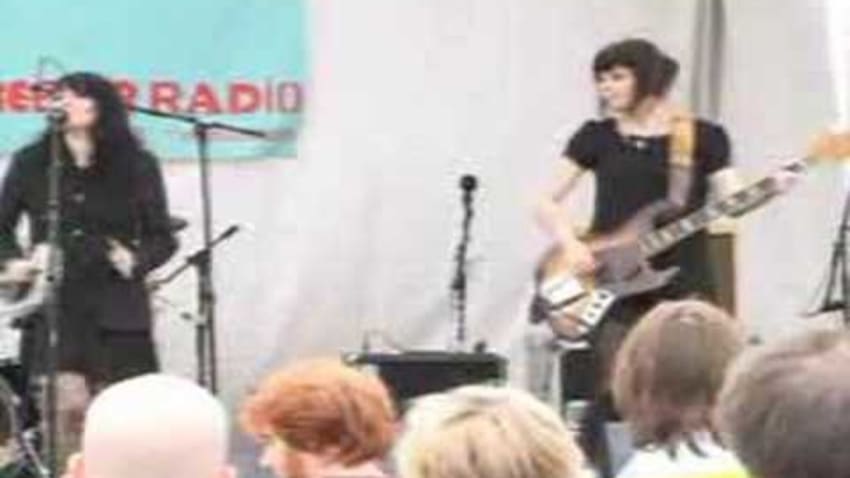 Sons & Daughters - Gilt Complex