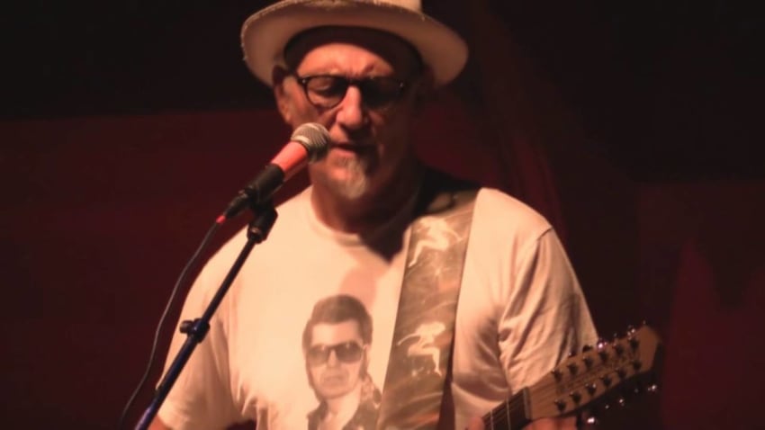 Southern Culture on the Skids: "Grey Skies" Live 10/7/16 Newport, KY