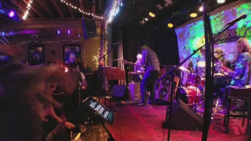 Stu Allen and Mars Hotel ~ Eyes Of The World