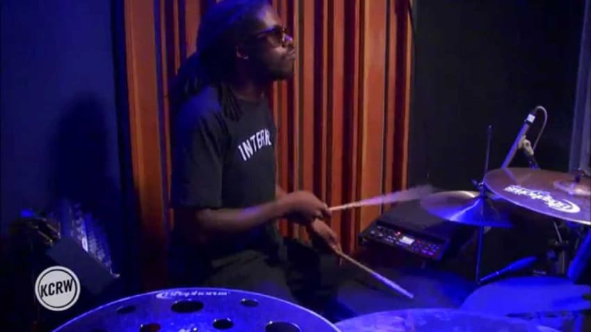 The Internet performing "Dontcha" Live on KCRW