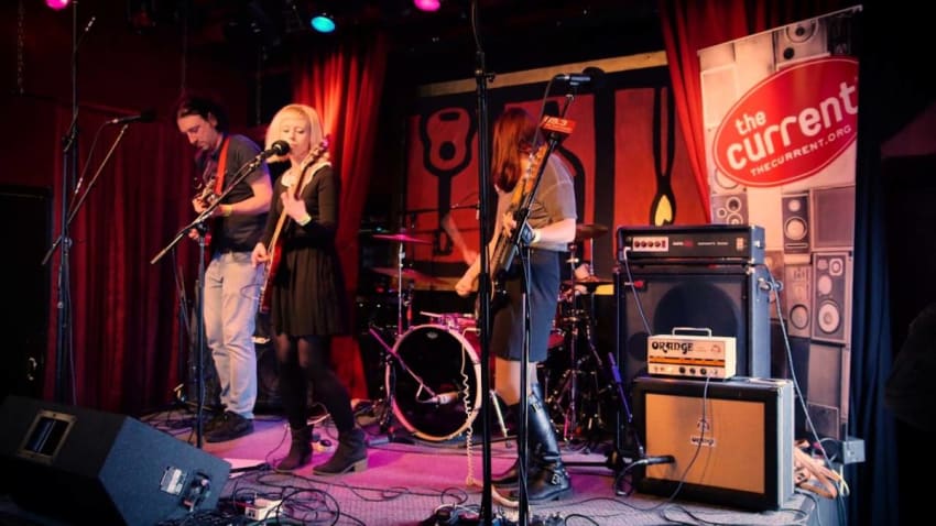 The Ultrasounds - Waste of Space (Live at Mid West Music Fest)