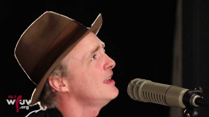 Travis - "Flowers in the Window" (Live at WFUV)