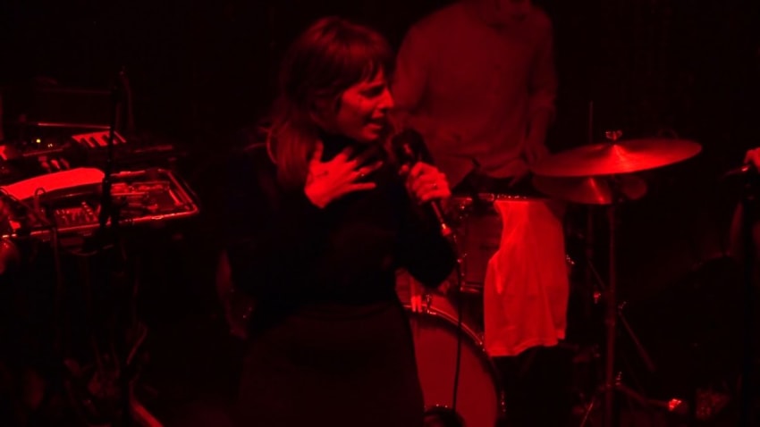 U.S. Girls - Velvet (Johnny Brenda's) Philadelphia,Pa 10.31.17