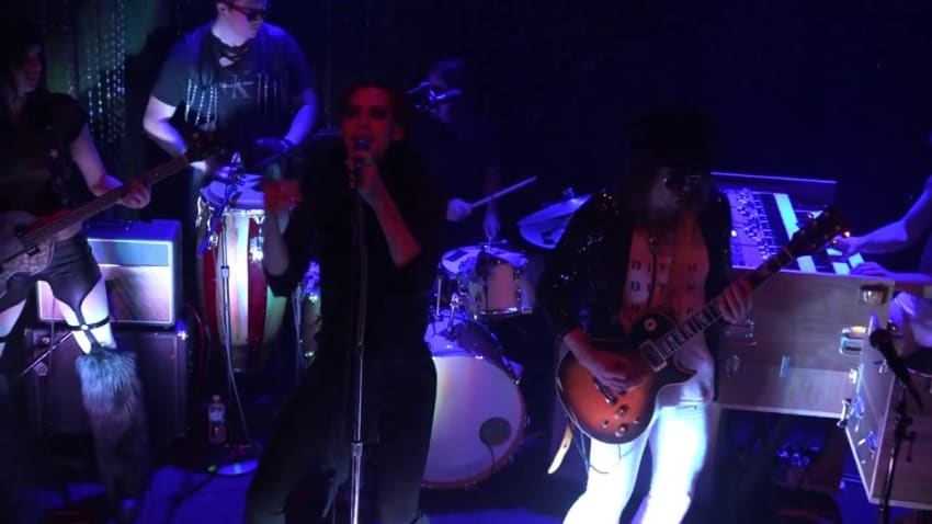 Uni - (Johnny Brenda's) Philadelphia,Pa 6.24.18 (Complete Show)