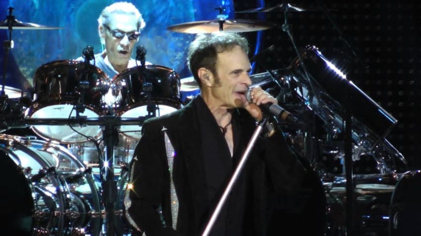 Van Halen - Drop Dead Legs/Feel Your Love Tonight (Camden.Nj) 8.27.15