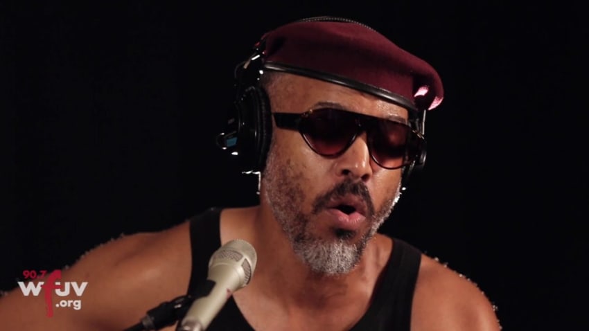 Van Hunt - "Hello, Goodbye" (Live at WFUV)