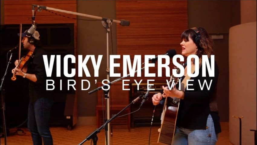 Vicky Emerson - Bird's Eye View (Live at Radio Heartland)
