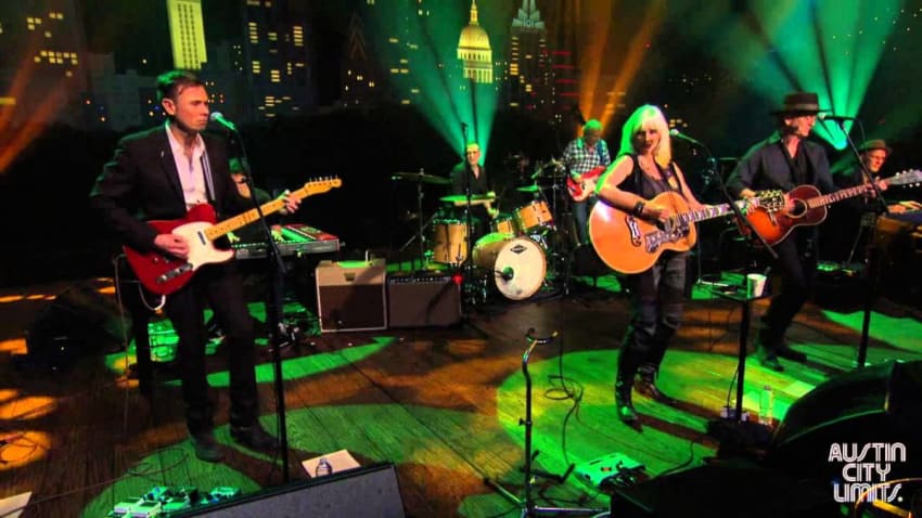 Austin City Limits Web Exclusive: Emmylou Harris & Rodney Crowell "Ain't Living Long Like This"