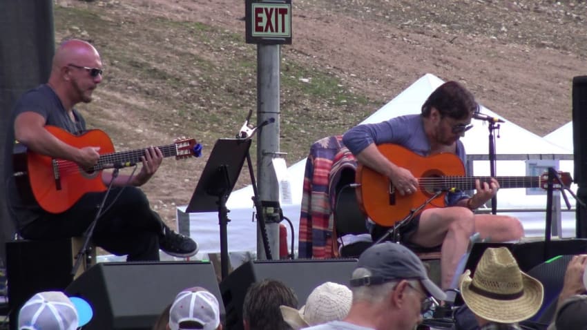 Al Di Meola 8-11-18 full show Guitartown Copper Mountain, CO 4K HD tripod