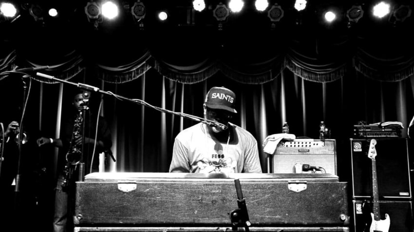 Soulive Feat. Nigel Hall - Everybody wants to rule the world @ Brooklyn Bowl BOWLIVE 4 - 3/9/13