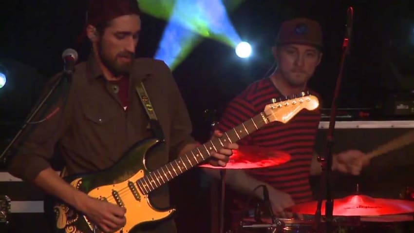 AQUEOUS - "Warren in the Window" (LIVE)