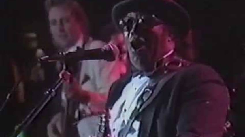 Bo Diddley, BB King, Smokey Robinson, Paul Butterfield, Chuck Berry - "Hey!  Bo Diddley"