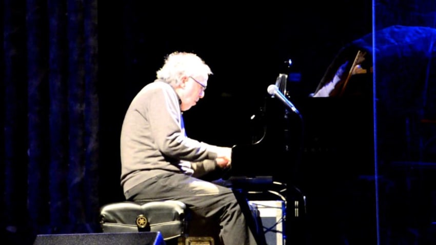 FOURPLAY - 3rd Degree @ Variety Playhouse - Atlanta, GA 4-22-2012