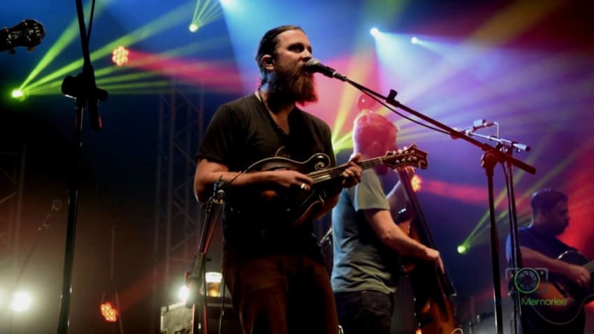 Greensky Bluegrass | 3/26/2016 | "Bring Out Your Dead"