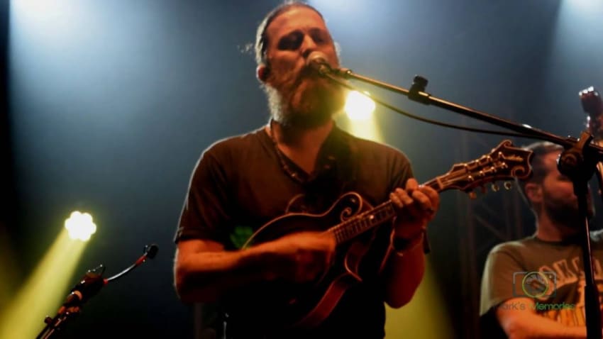 Greensky Bluegrass | 3/26/2016 | "Handle With Care"