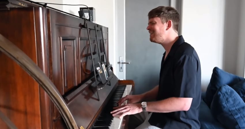 James Blake Joni Mitchell Case You Corden