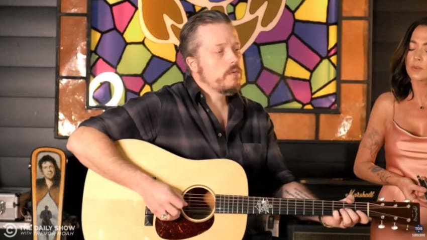 Jason Isbell & Amanda Shires Perform On ‘The Daily Show’