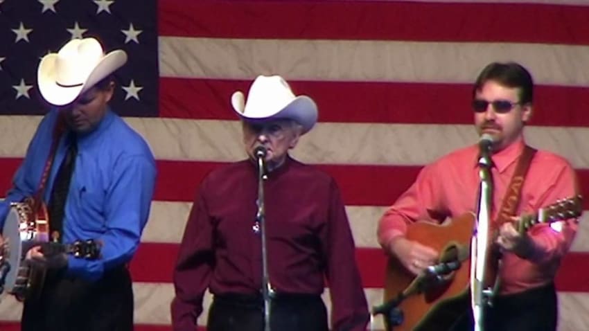 Dr. Ralph Stanley & the Clinch Mountain Boys - Man of Constant Sorrow - Bean Blossom 2009