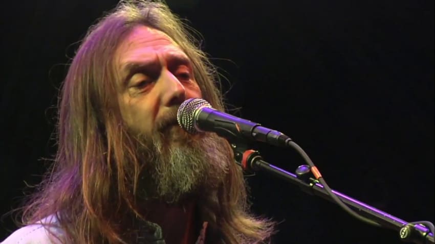 She Shares My Blanket - Chris Robinson Brotherhood