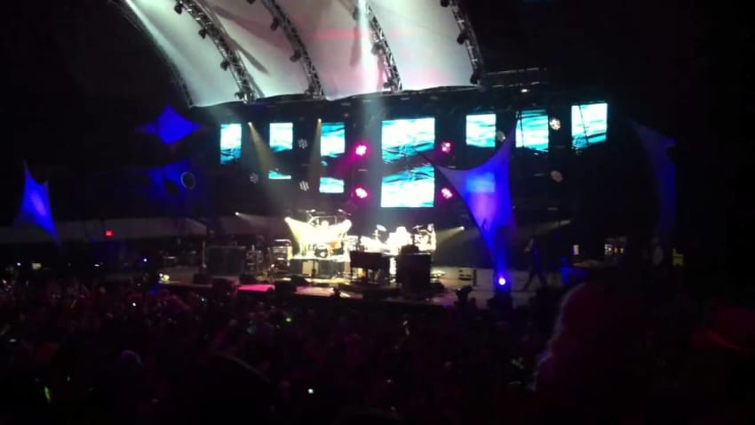 String Cheese Incident - Drums into Desert Dawn - Hulaween - Hampton, VA 2010