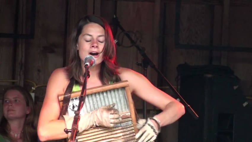 My-Tea Kind - "Les Chants Joyeaux" Wakarusa Music Festival Backwoods Stage Mulberry Mtn. 6-4-09