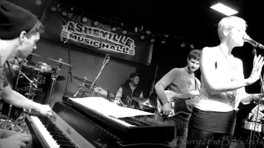 Snarky Puppy w/Hildegunn Gjedrem - LIVE SET @ Asheville Music Hall - Asheville NC, 2/15/14