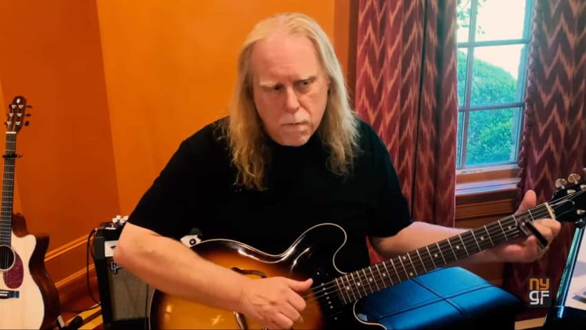 Warren Haynes Covers Rev. Gary Davis' 'You Gotta Move' For New York Guitar Festival