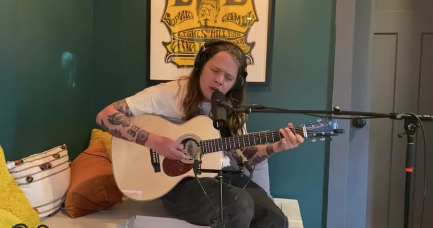 Billy Strings Dire Wolf