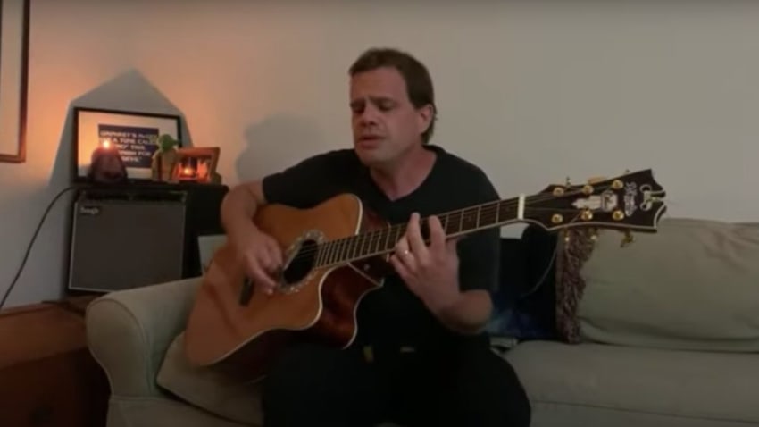 Umphrey’s McGee’s Brendan Bayliss Plays Reggae Live Set