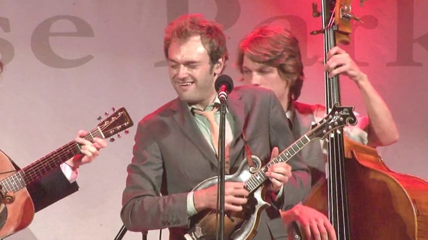Chris Thile and Punch Brothers, "Heart in a Cage," Lowell, MA 8/5/11