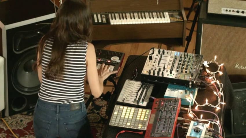 Echo Sessions 22 - Sandunes - Crystal Pink