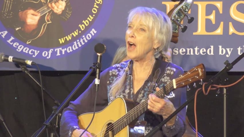 Laurie Lewis and the Right Hands "Who Will Watch The Home Place" 2/16/19 Joe Val