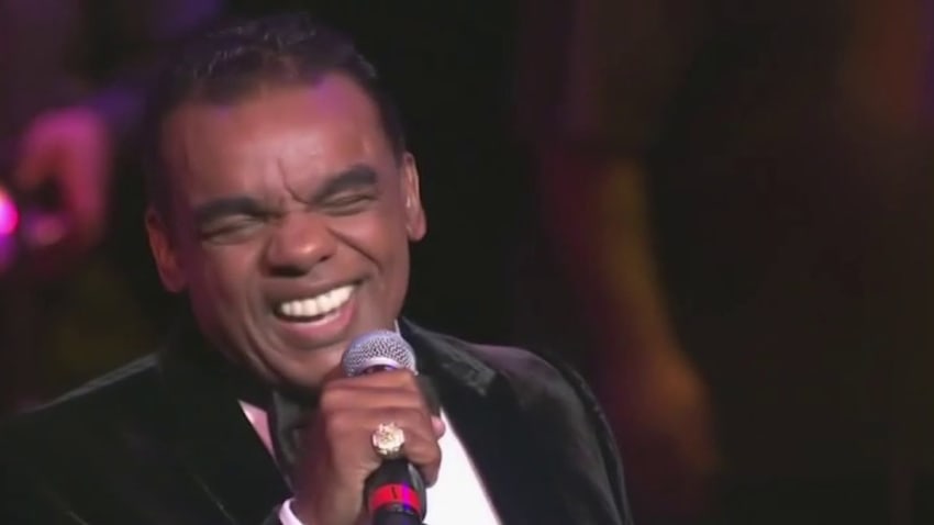 Ron Isley of the Isley Brothers performs "Call Me" at 2009 Music Masters honoring Aretha Franklin