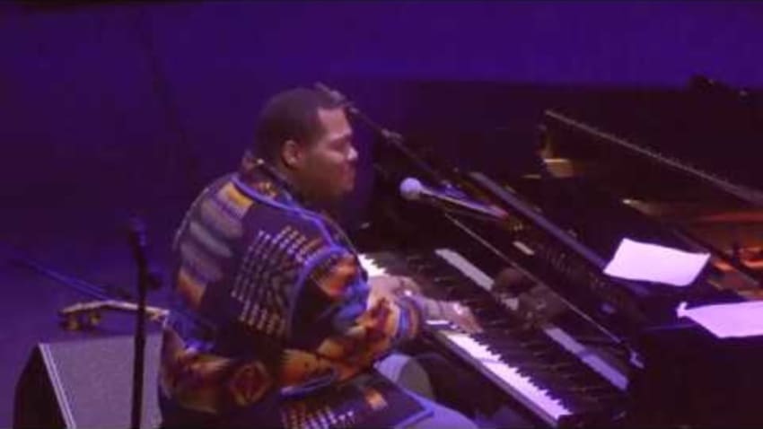 Jerron Paxton "Lulu's Back In Town" 3/12/19 Berklee Performance Center Boston, MA