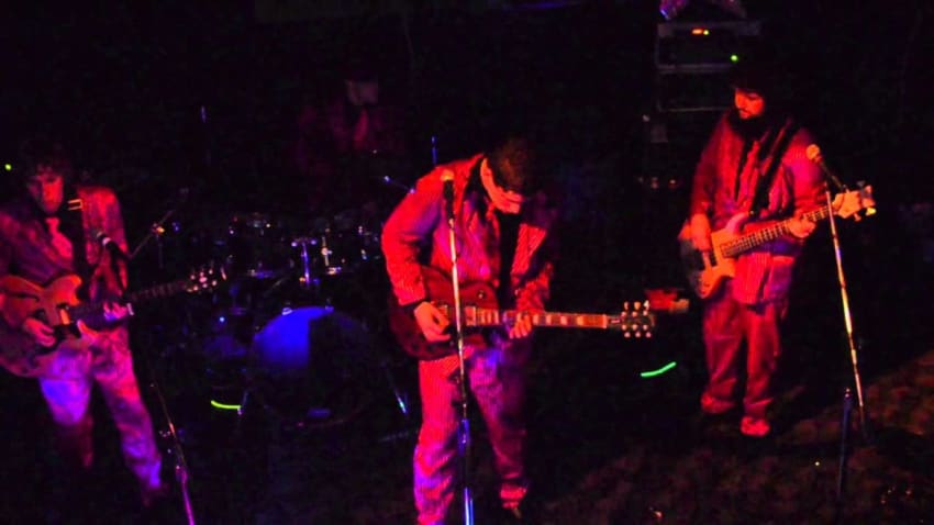 Pigeons Playing Ping Pong - Funk E. Zekiel 12.31.11