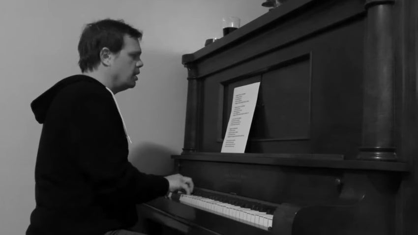Umphrey’s McGee’s Brendan Bayliss Covers ‘Imagine’
